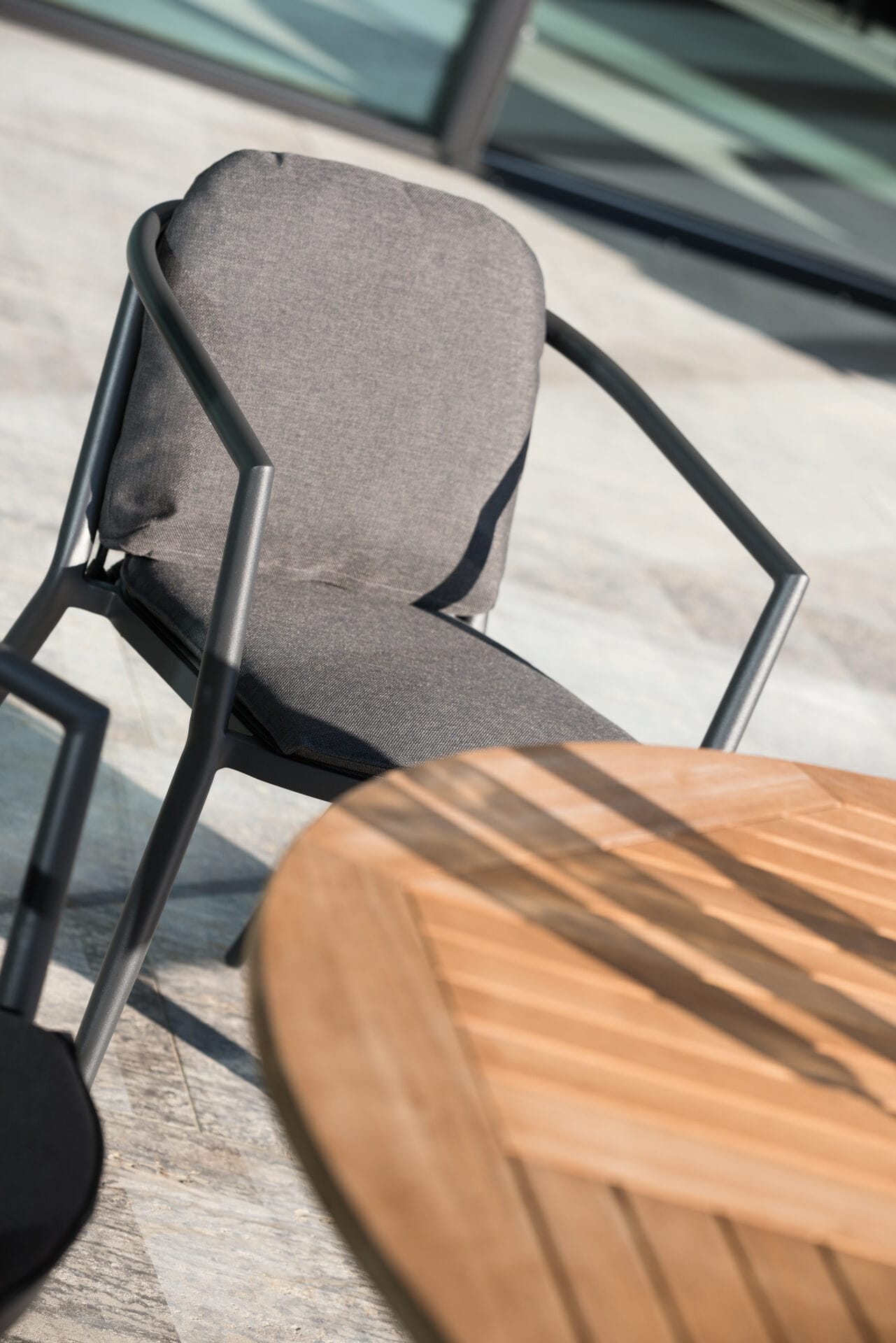 Dining Armchair – Rope & Aluminum – with Cushion Lava Frame | Moss & Timber