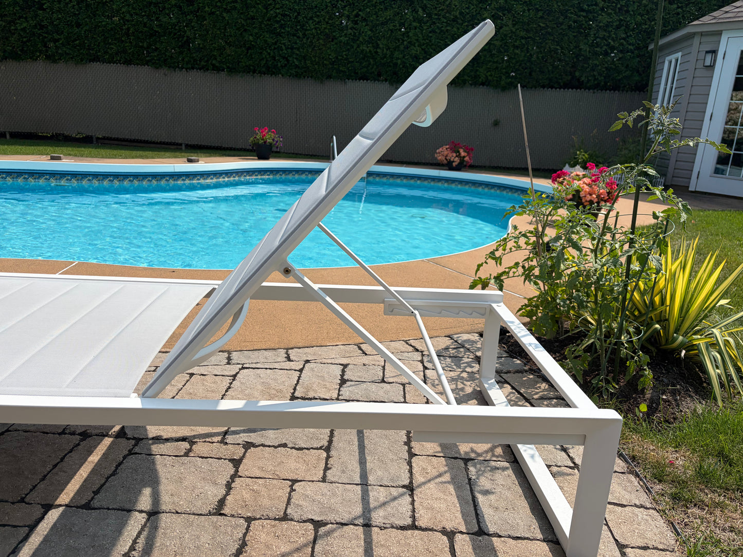 Aluminum & Textylene Sunlounger with Wheels – White & Lava Options | Moss & Timber