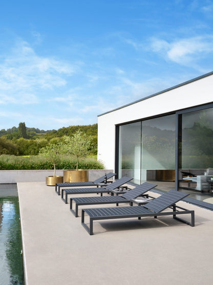 Aluminum & Textylene Sunlounger with Wheels – White & Lava Options | Moss & Timber