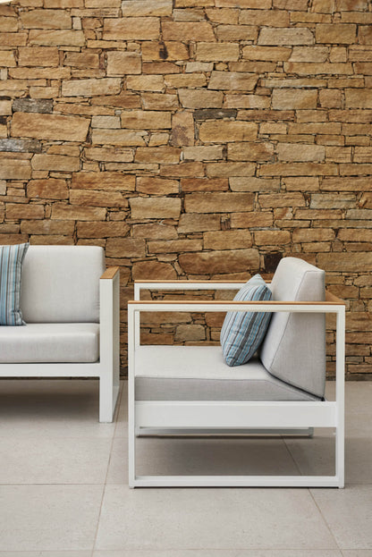 Aluminum Single-Seat Sofa – White Frame, Taupe Cushions, Thin Teak Armrests | Moss & Timber